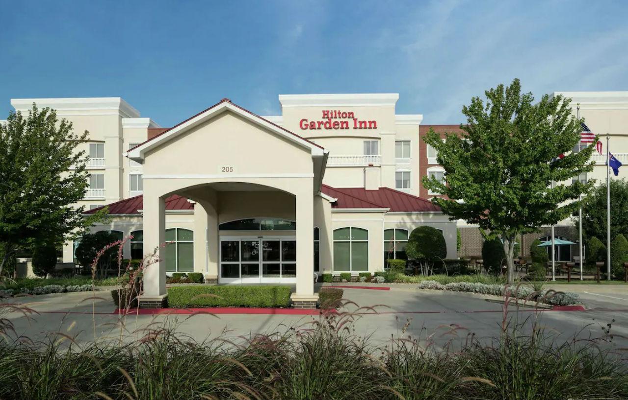 Hilton Garden Inn Dfw North Grapevine Exterior photo